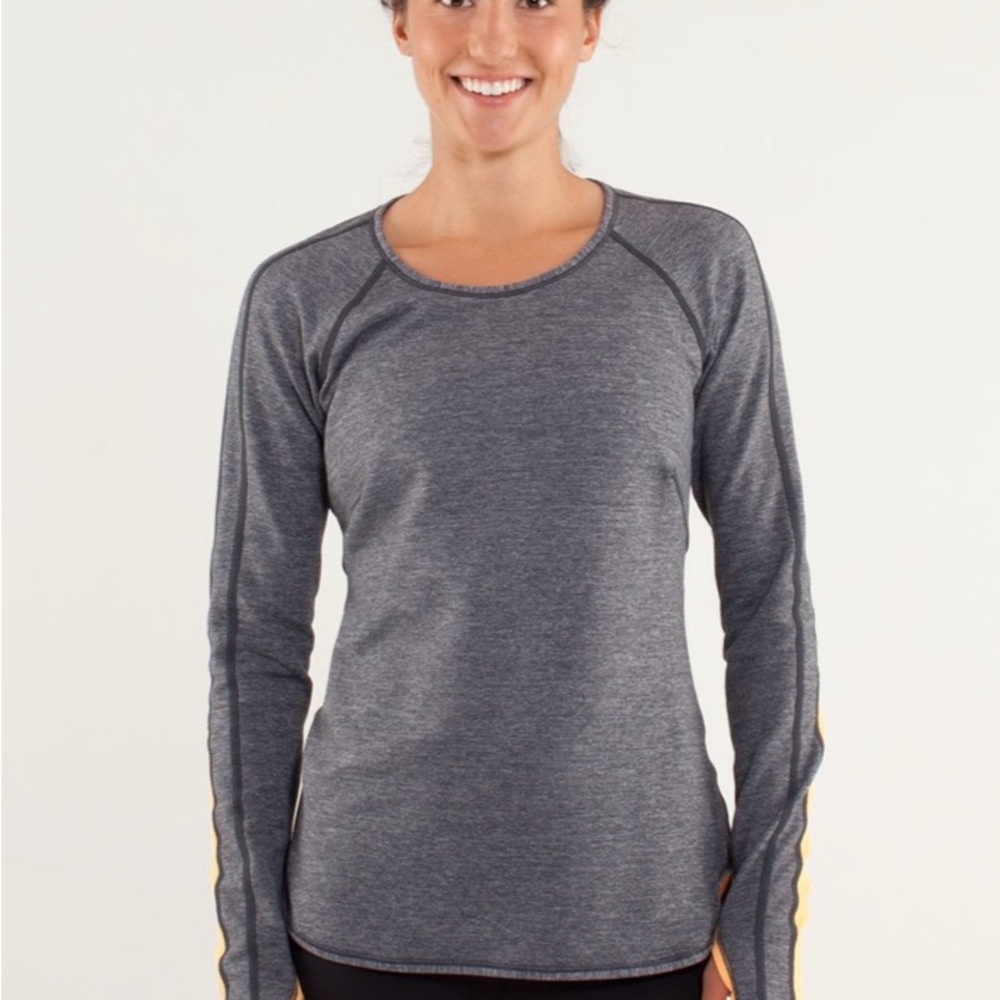 Lululemon Runder Under Reversible Long Sleeve - Picture 5 of 6